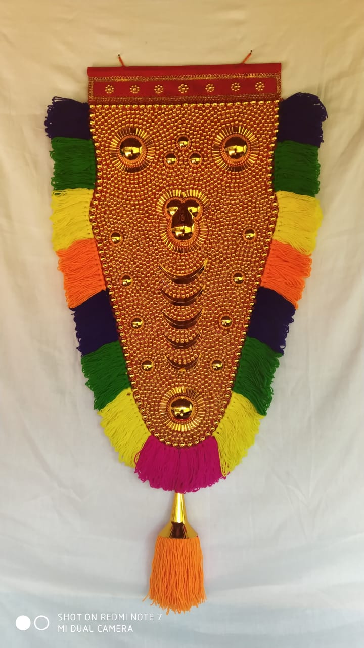 സൃഷ്ടി ഷോറൂം - HANDICRAFTS